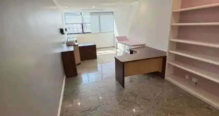 Sala comercial para alugar na Rua Siqueira Campos, Copacabana, Rio de Janeiro