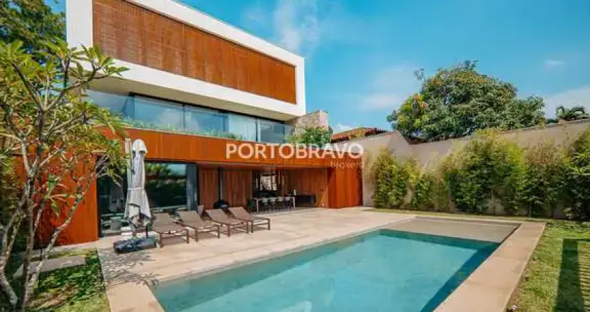 Casa à Venda Alphaville 4 suites Moderna, 682m² A/T Piscina com prainha