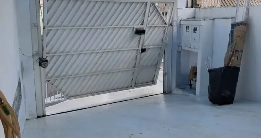 Casa comercial com 4 salas para alugar no Centro, Diadema 