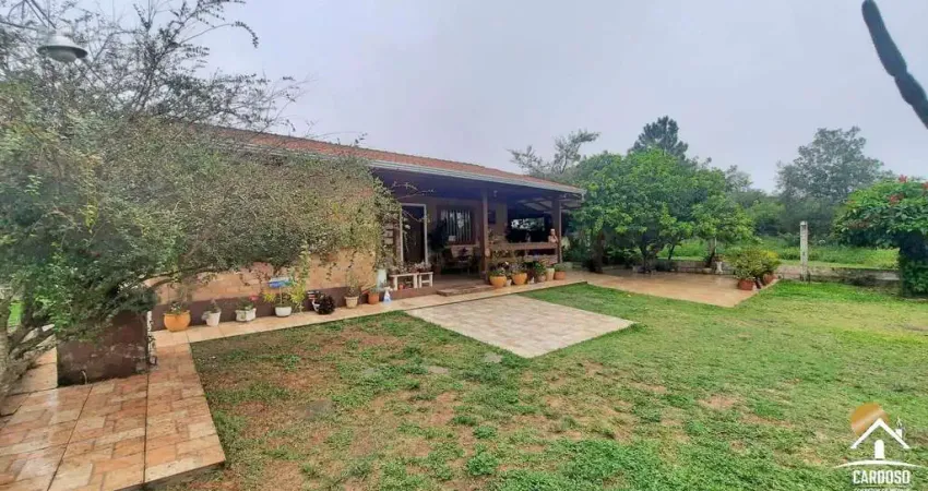 Sítio de 1000m² com casa de campo com piscina e jardim - águas claras - viamão