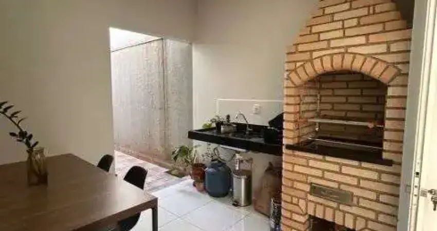 Casa com 2 quartos à venda na Rua Antônio Cândido, 719, Novo Mundo, Uberlândia