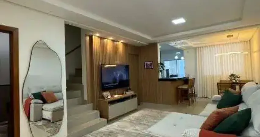 Casa com 3 quartos à venda na Avenida Multicor, 10, Grand Ville, Uberlândia