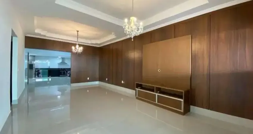 Linda casa térrea na zona sul próximo ao hospital municipal no bairro jardim botânico