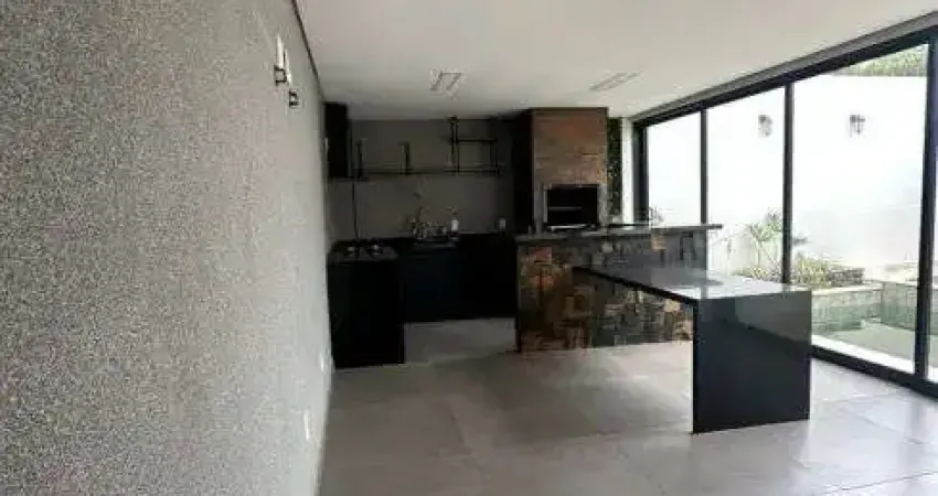 Casa de condomínio - 3/4 sendo 1 suíte - espaço gourmet com piscina privativa - escritório