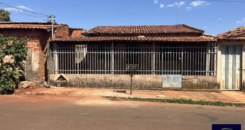 Casa com 2 quartos à venda no São Sebastião, Monte Carmelo 