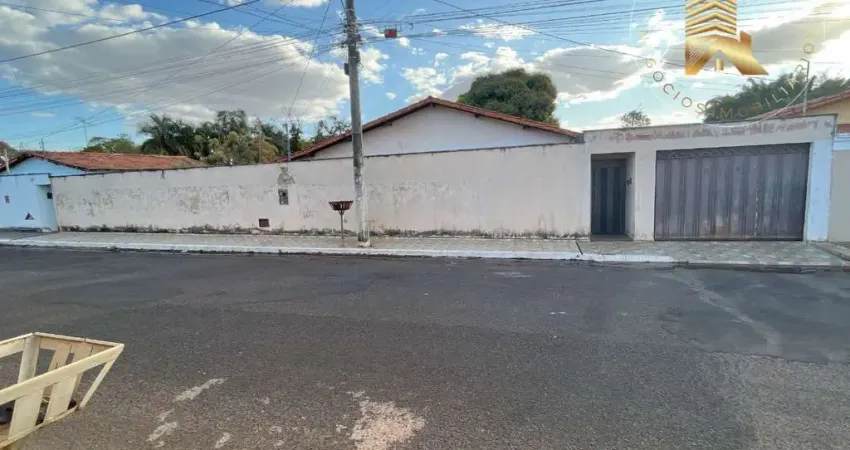Casa com 4 quartos à venda no Alto da Vila Nova, Monte Carmelo