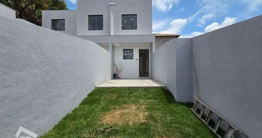 Casa com 2 quartos à venda na Rua Cônego Trindade, --, Jardim Leblon, Belo Horizonte