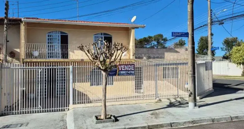 Vende-se casa 172 m² com 3 quartos e 2 banheiros no bairro boqueirão - curitiba - pr