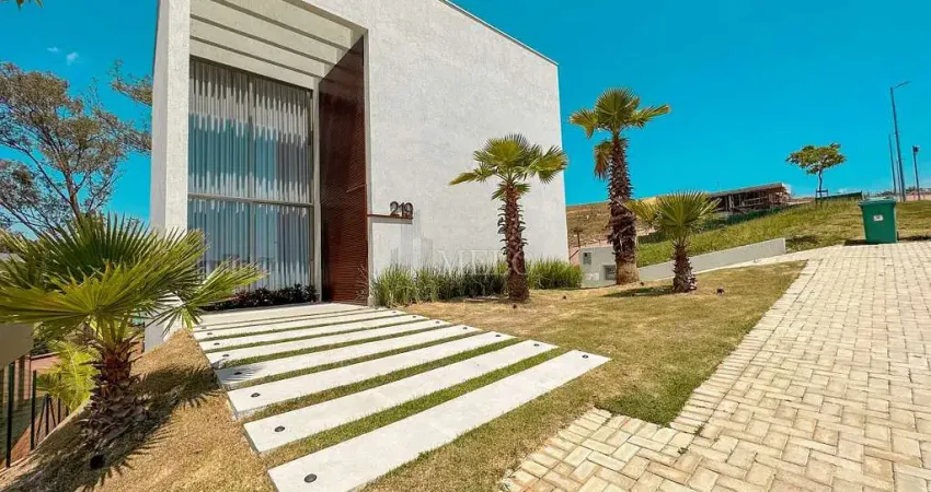 Belíssima casa mobiliada com piscina em condomínio fechado para locação por r$ 22.000,00