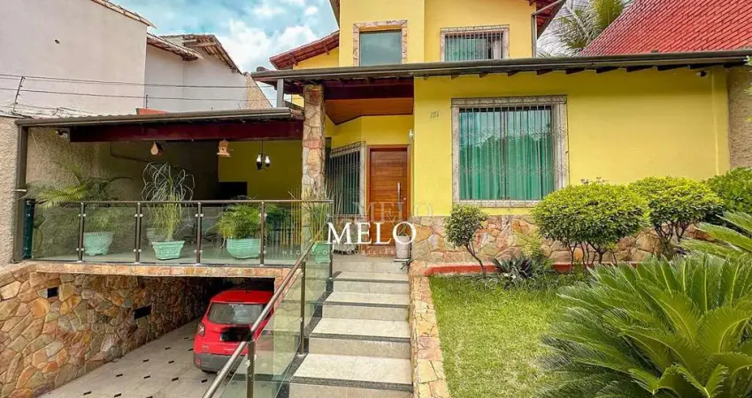 Casa com 3 quartos à venda na Rua Brasileira Arantes, Santa Branca, Belo Horizonte