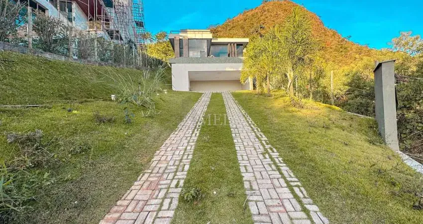 Casa em condomínio fechado com 4 quartos à venda na Rua Quatro, Mirante da Mata, Nova Lima