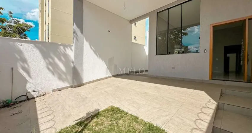 Casa com 3 quartos à venda na Rua João Mauro, Rio Branco, Belo Horizonte