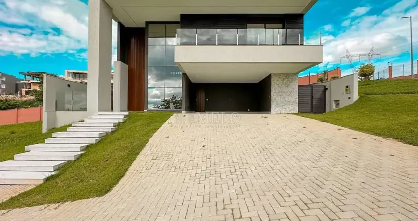 Belíssima Casa para Venda no Condomínio Alphaville Vespasiano