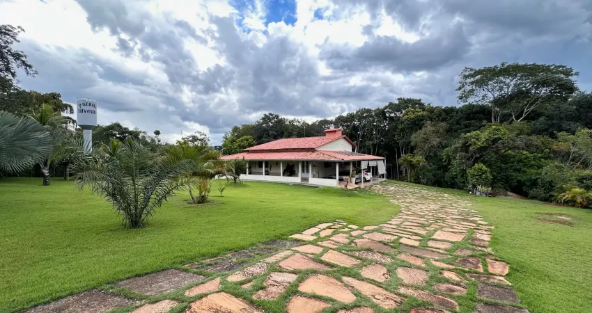 Casa com 4 quartos à venda na Alameda AB 1, 101, Condomínio Alto da Boa Vista, Senador Canedo