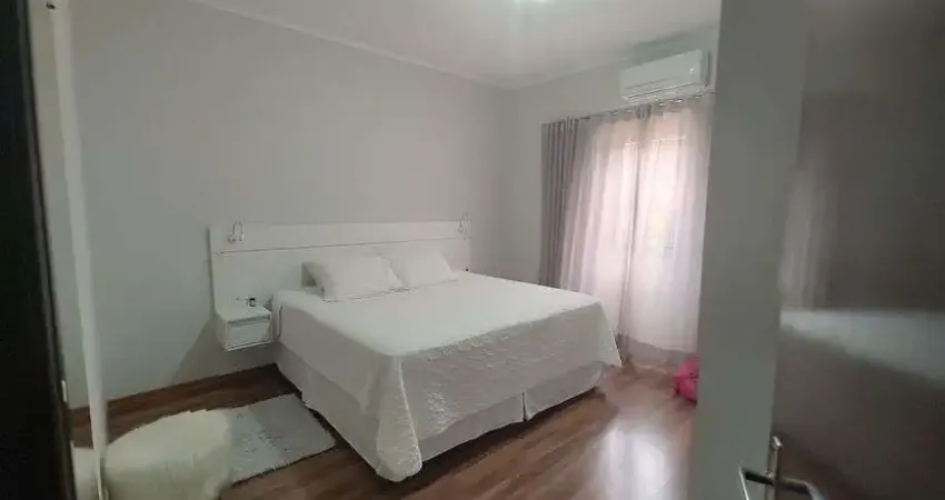 Casa com 2 quartos à venda no Jardim Imperial, São José dos Campos 