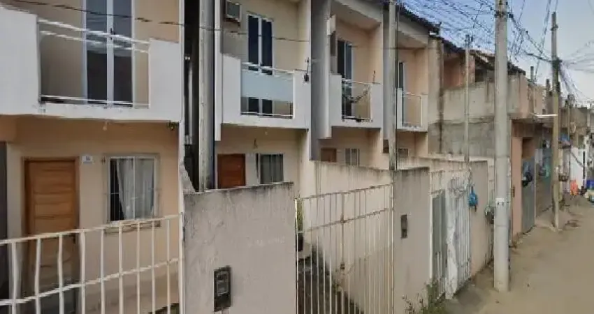 Casa em condomínio fechado com 2 quartos à venda na Rua Capitão Alencar Batista de Carvalho, 84, São Vicente, Belford Roxo