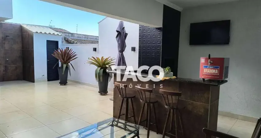 Casa à venda na Rua Itaparica, Granada, Uberlândia