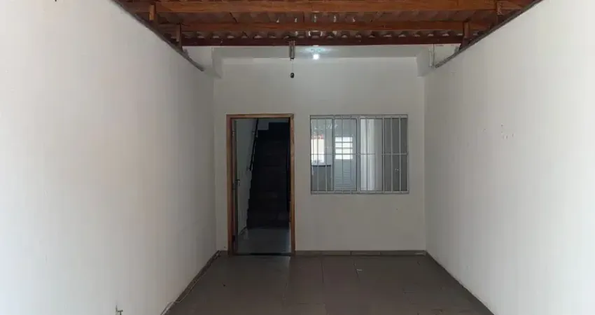 Lindo sobrado com 2 dormitórios no bairro nova sorocaba e 2 vagas na garagem