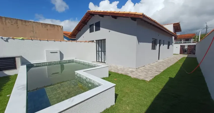 Lançamento! casa com suíte e piscina no lado praia – jamaica, itanhaém
