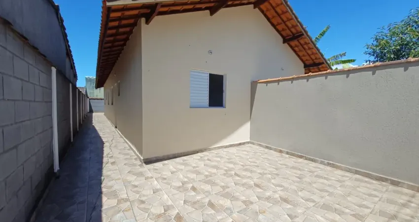 Casa para financiamento com ótimo preço em itanhaém-sp venha conferir