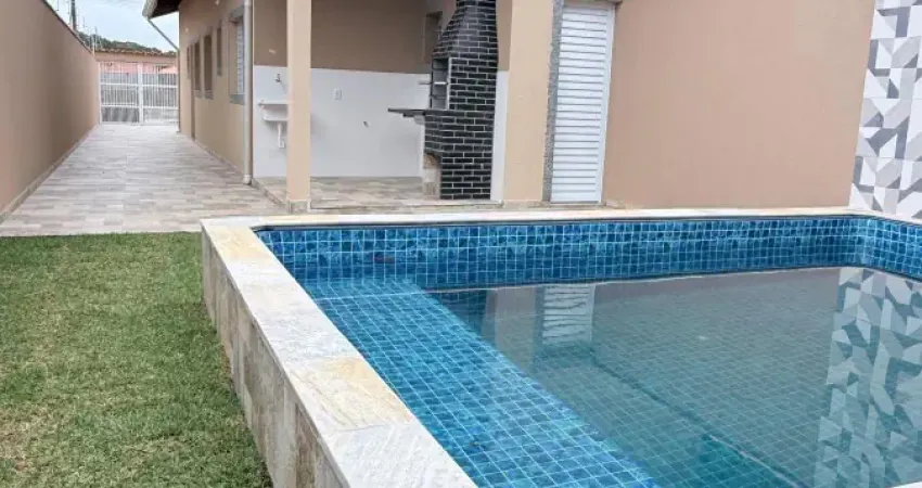 Seu novo lar no jardim jamaica! casa com suíte, área gourmet, jardim, documentação ok e localização privilegiada