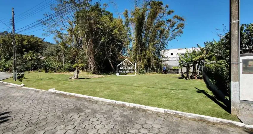 Terreno em condomínio fechado à venda na Rua Isid Dutra, 173, Sambaqui, Florianópolis