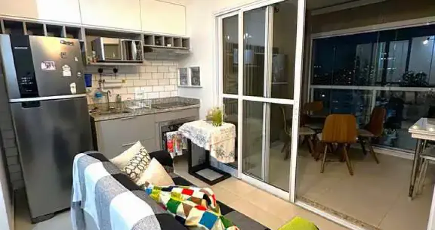 Apartamento 35m2 mobiliado - 1 suíte com vaga de garagem - campo belo