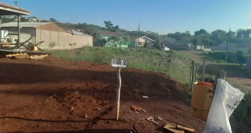 Terreno à venda no Centro, Santa Maria do Oeste 