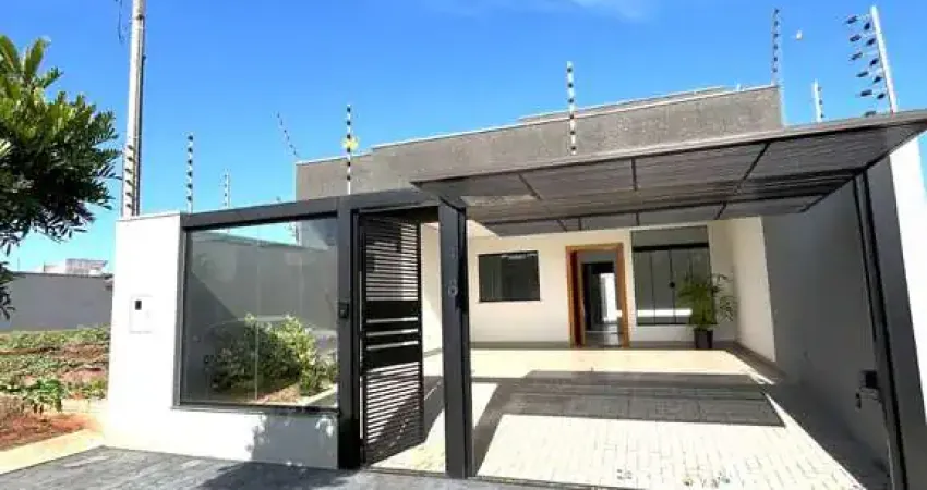 Excelente casa nova no jd oriental com piscina e projeto moderno.
entre as avenidas são judas tadeu e avenida kakogawa.