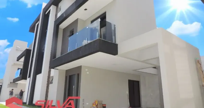 Sobrado c/170m² - c/ 03 Qtos sendo 01 Suíte Master - Terraço  Lounge - Churrasqueira - Xaxim - Curitiba
