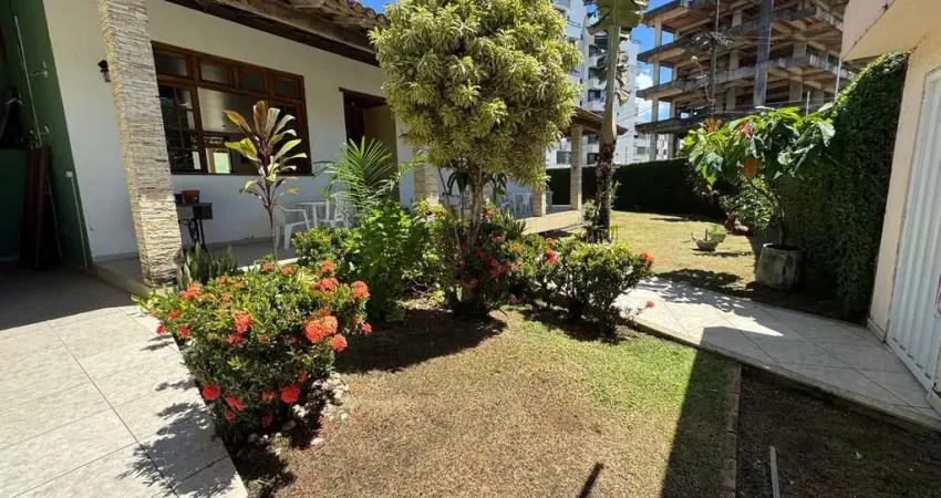 Casa à venda na Rua Dina Góes, São Francisco, Ilhéus