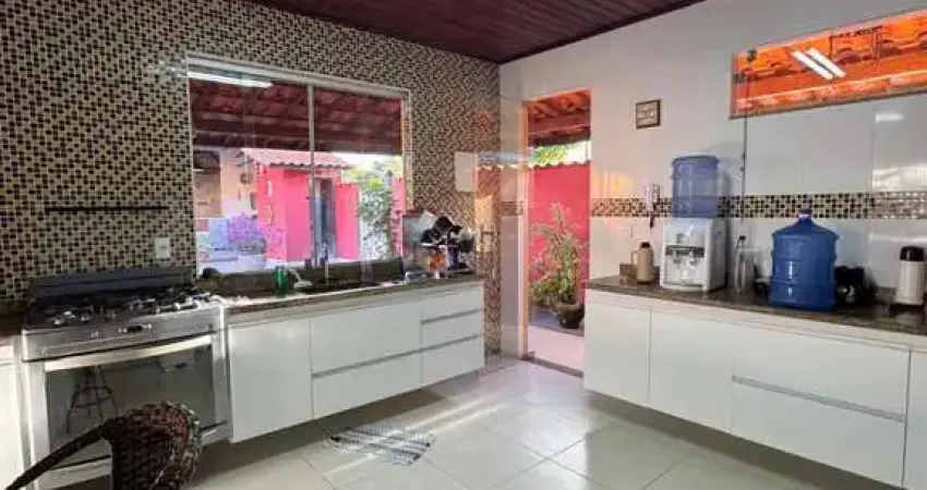 Casa com 5 quartos à venda na Avenida Atlântica, Olivença, Ilhéus