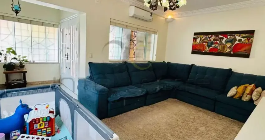 Sobrado reformado e aconchegante em localização privilegiada - ca2398