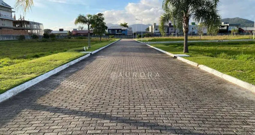 Terreno em condomínio no Campeche à venda, 393 m² por R$ 1.090.000 -Florianópolis/SC
