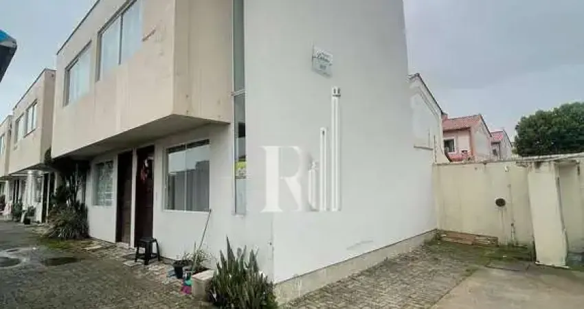 Sobrado para locação com 02 dormitórios, próximo a academias, farmácias e supermercado koch, univer