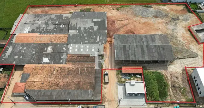 Galpão para locação à 400 metros da sc-410, com escritório, mobiliado, pé direito alto, próximo a o