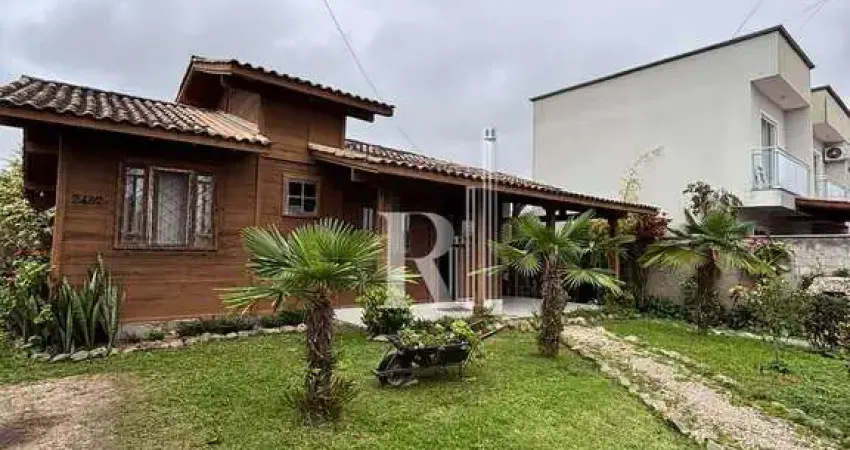 Casa com 5 quartos à venda em Areias, Tijucas 