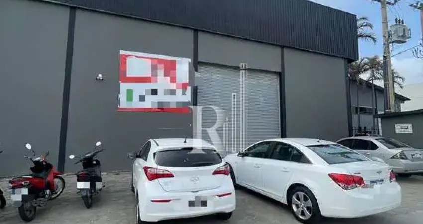 Galpão de 750m²  para locação em frente a br 101,  praça, tijucas, sc