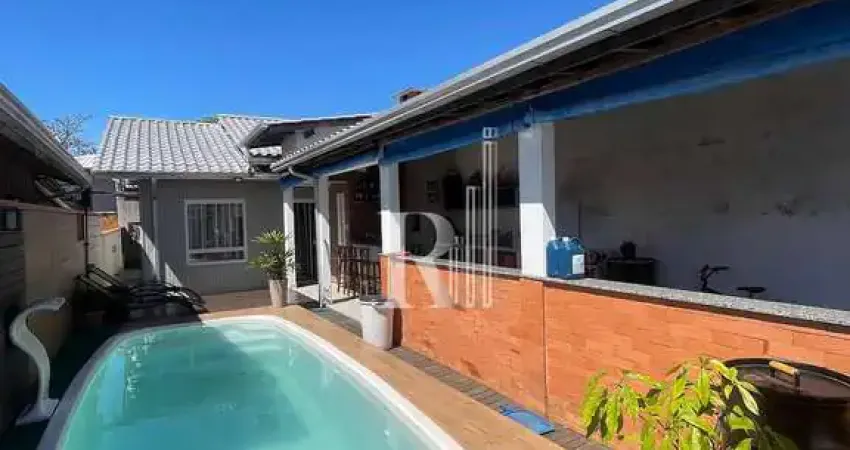 Casa à venda semi mobiliada, próxima a empresa portobello bairro areias, tijucas, sc