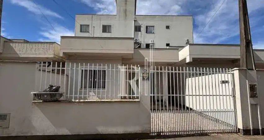 Casa com 2 quartos para alugar no Universitário, Tijucas