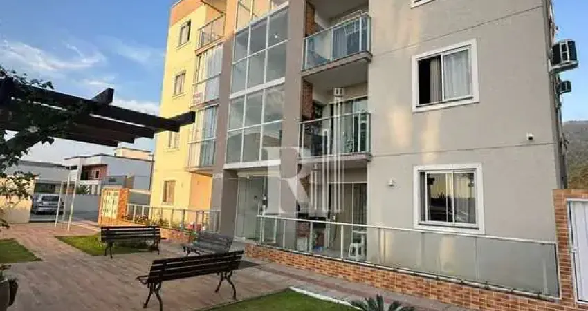 Troca por casa, esse lindo apartamento à venda semi mobilado, próximo ao komprão koch e posto de ga