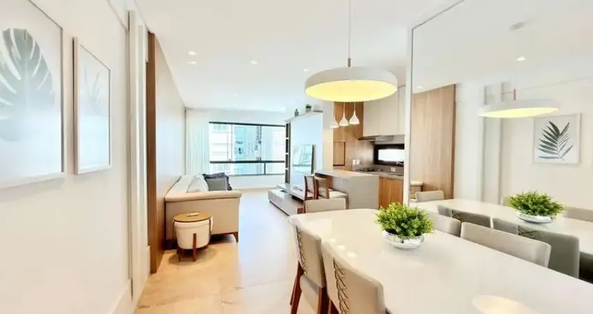 Apartamento à venda, na dívisa de atlântida, no bairro navegantes!!