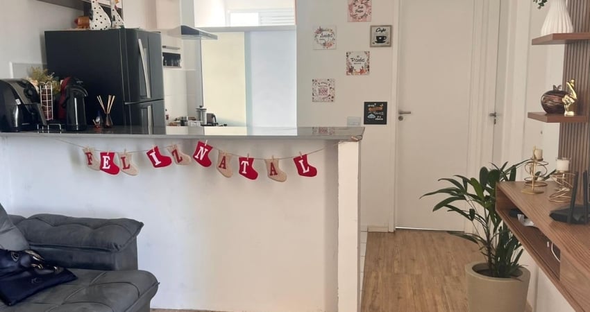 Vista piscina, portaria 24h e mercado no condomínio. ótima localização