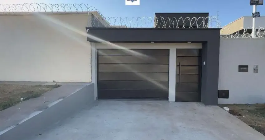 Casa com 3 quartos à venda na Rua H, 1, Itapoã, Aparecida de Goiânia