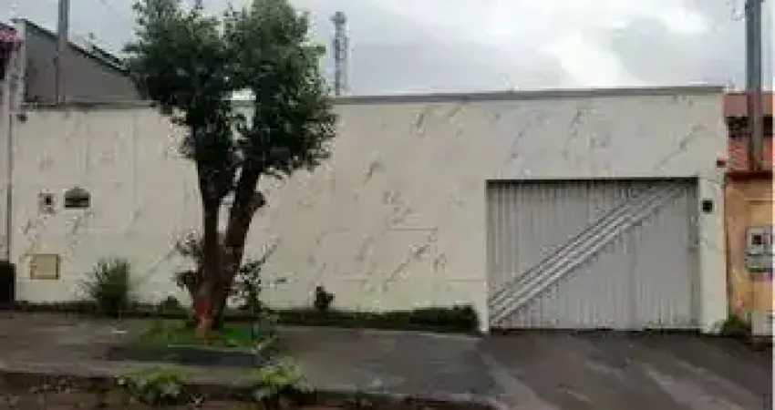 Casa com 3 quartos à venda na Rua 10, 1, Jardim Clarissa, Goiânia