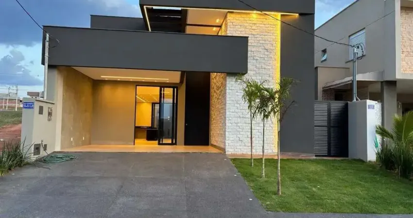 Casa em condomínio fechado com 3 quartos à venda na Avenida Vitória Régia, 1, Jardins Capri, Senador Canedo