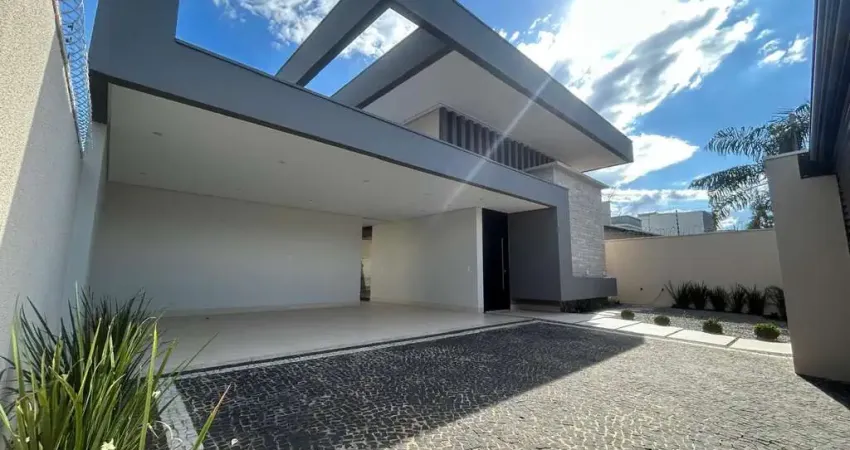 Casa à venda na 509 sul - 4 suítes + escritório, piscina e mini campo de futebol