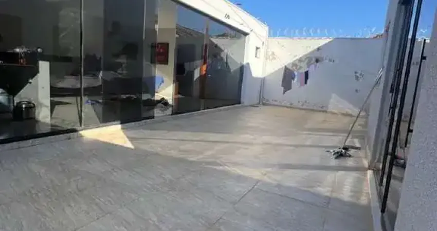 Casa à venda no bairro residencial flamboyant - anápolis/go