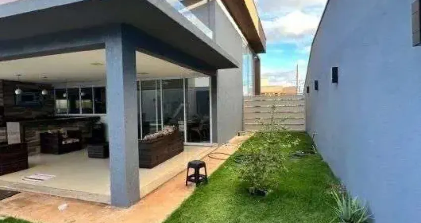 Casa em Condomínio 4 suítes para venda no Condomínio do Lago - Goiânia