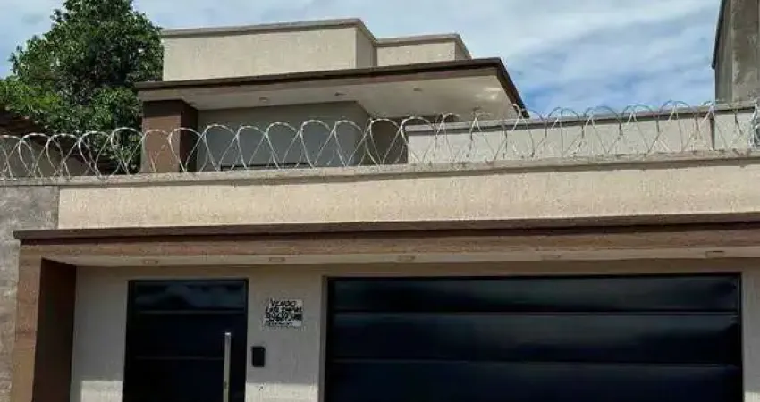 Casa com 3 quartos à venda na Praça Dom Antônio Ribeiro de Oliveira, 1, Santuário, Trindade